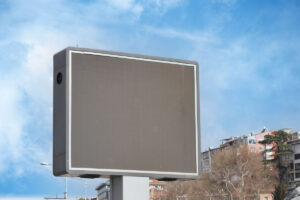 panel led de un billboard en un centro comercial